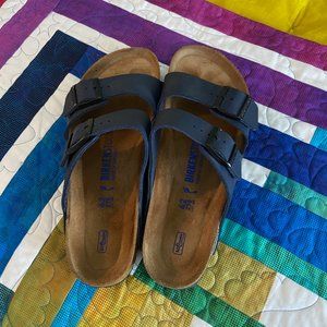 Worn once! Navy Birkenstocks size 42 narrow